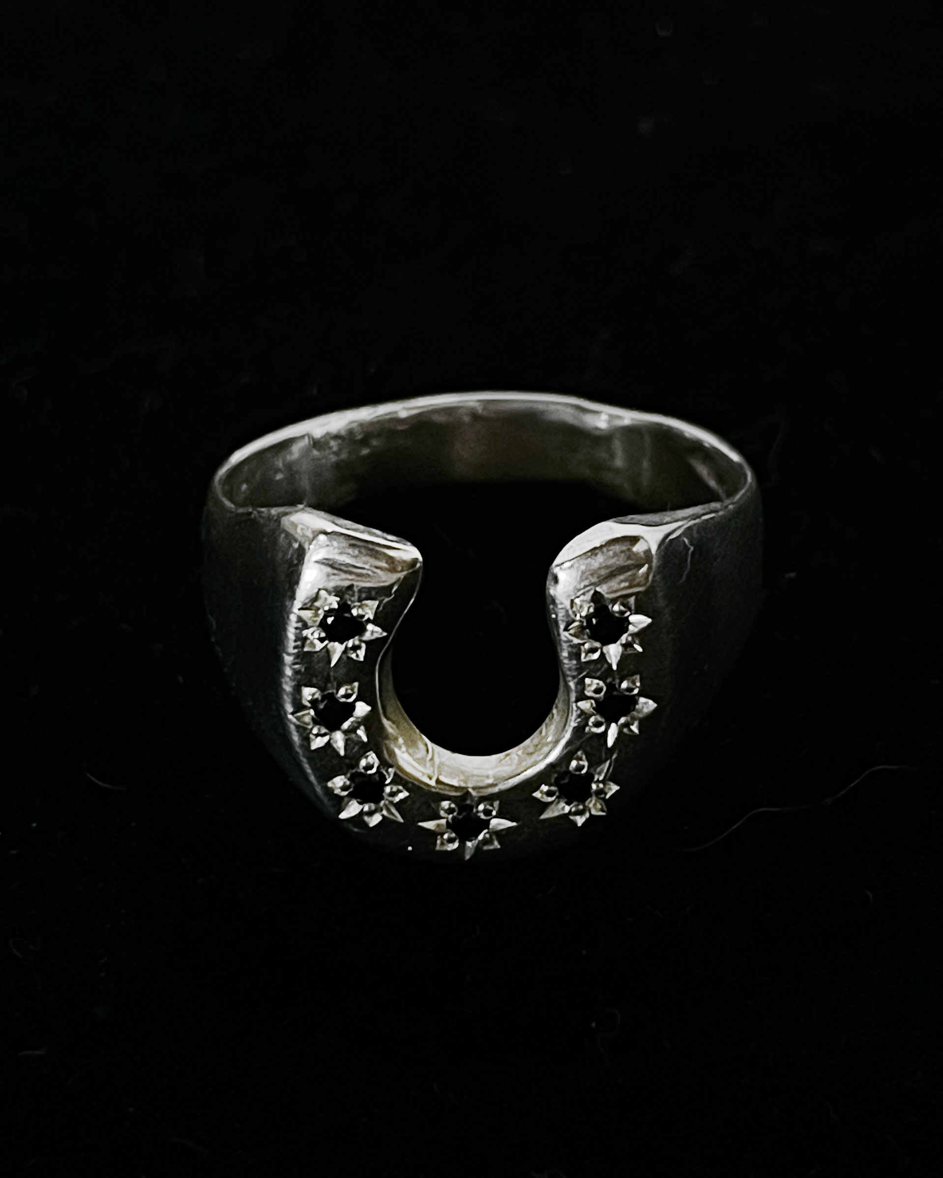 Lucky 7 Horseshoe Signet - Sterling Silver