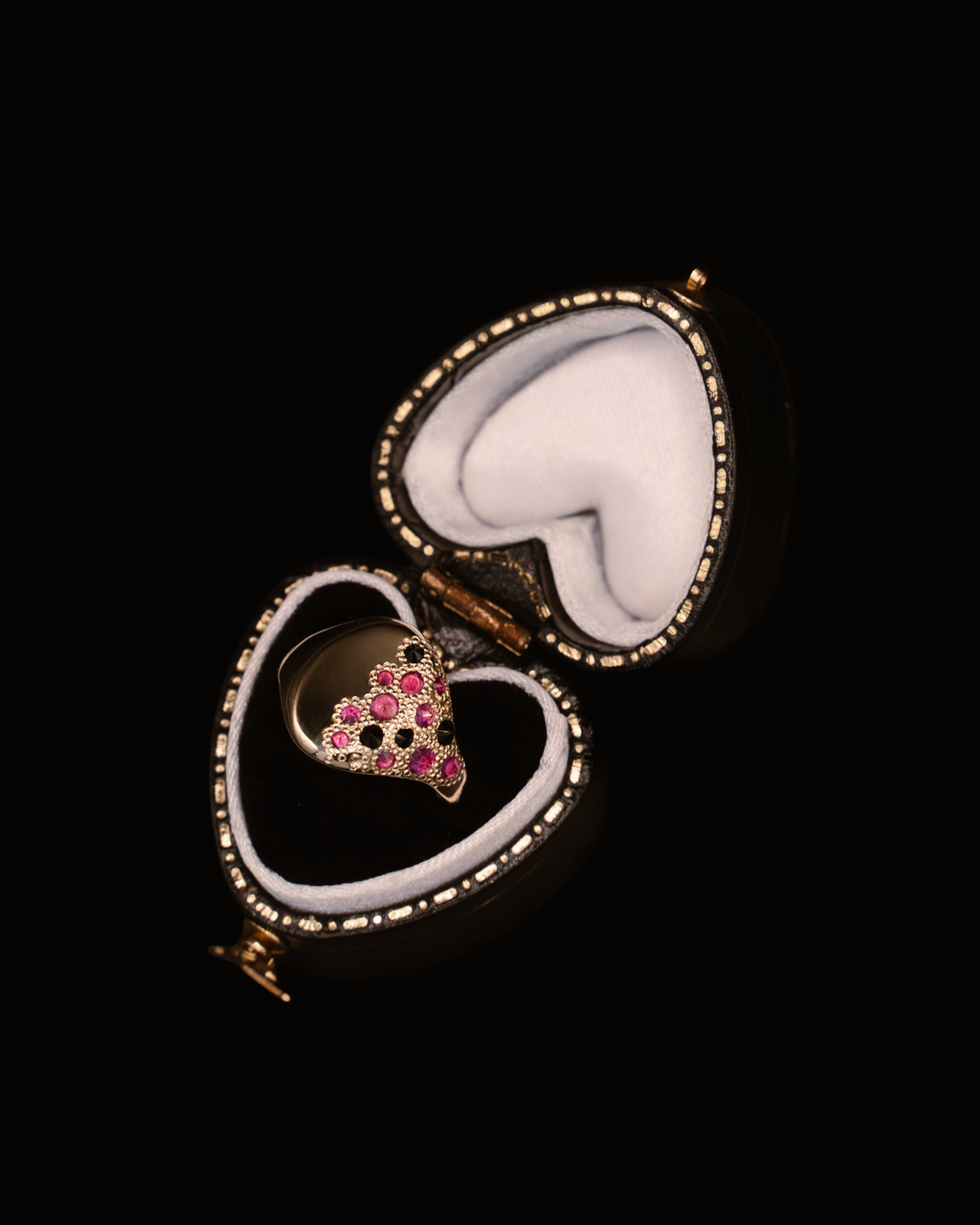 Unearth Signet Ring - Solid 9K Gold