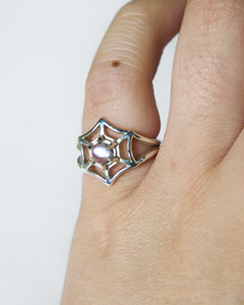 Orb Spiderweb Ring - 9k Solid Gold
