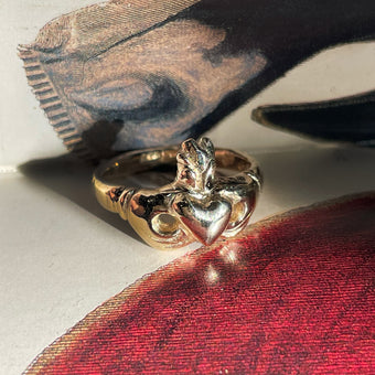 Hold My Heart Claddagh Ring - Solid 9K Gold