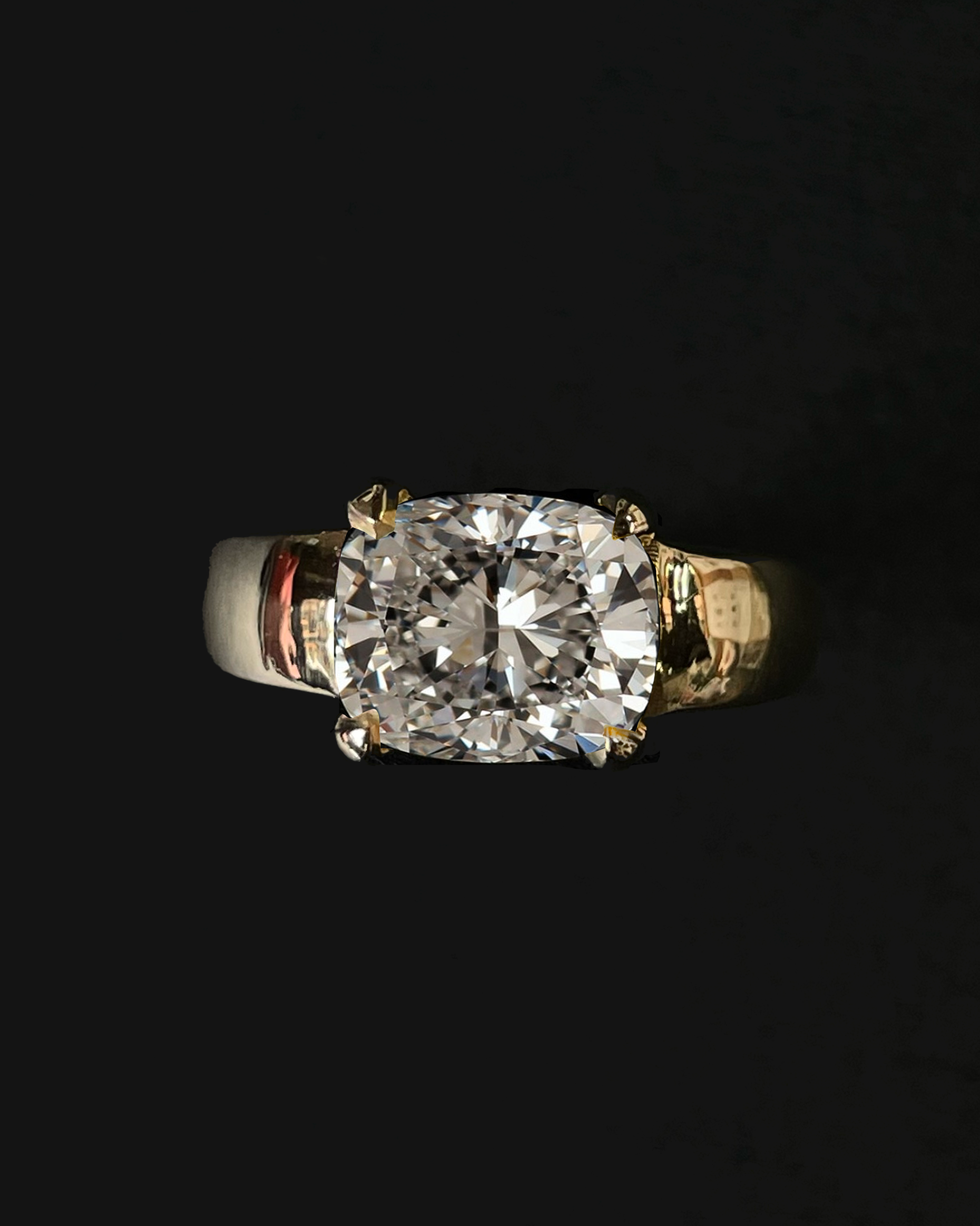 Radiant Cut Diamond Ring - Solid Gold