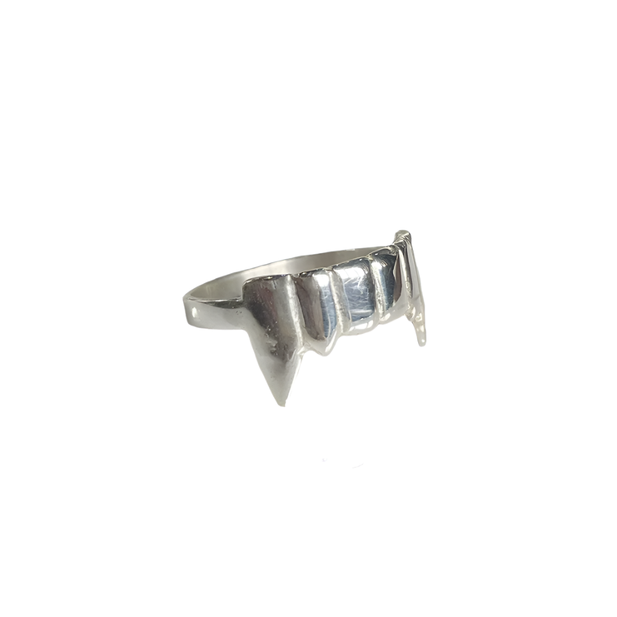 Le'Petit Fang Ring - Sterling Silver