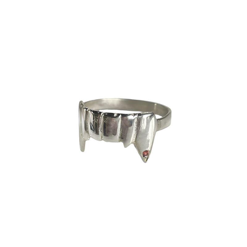 Le'Petit Fang Ring - Sterling Silver