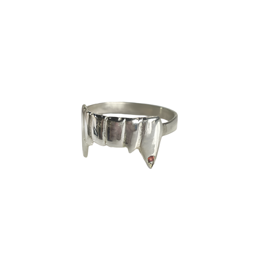Le'Petit Fang Ring - Sterling Silver