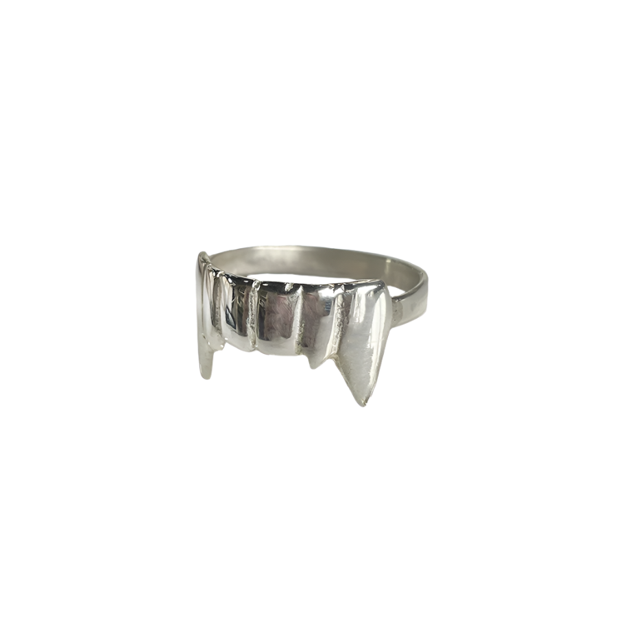 Le'Petit Fang Ring - Sterling Silver
