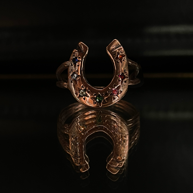 Horseshoe Seven Stones Ring - 9K Solid Gold