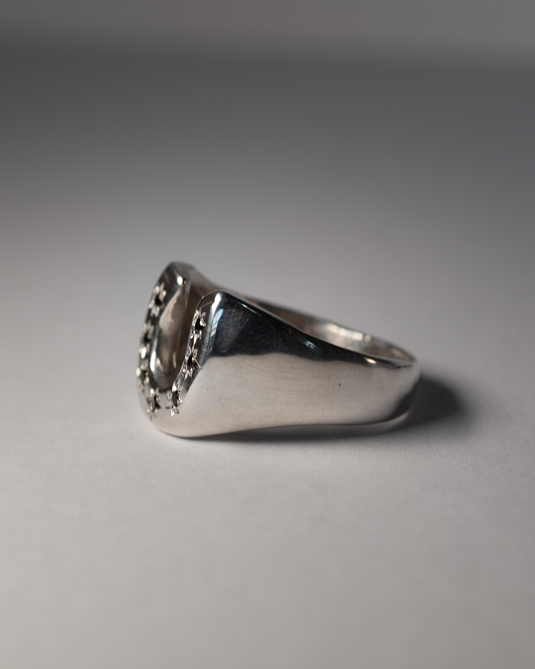 Lucky 7 Horseshoe Signet - Sterling Silver