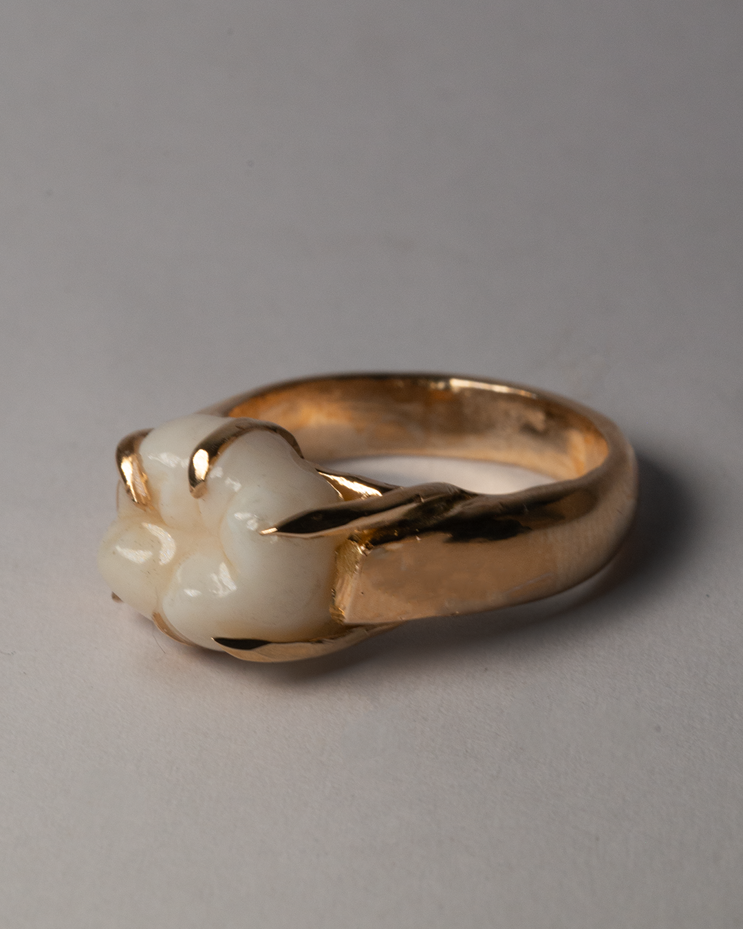 Wisdom Tooth Claw Ring - Solid 9K Gold