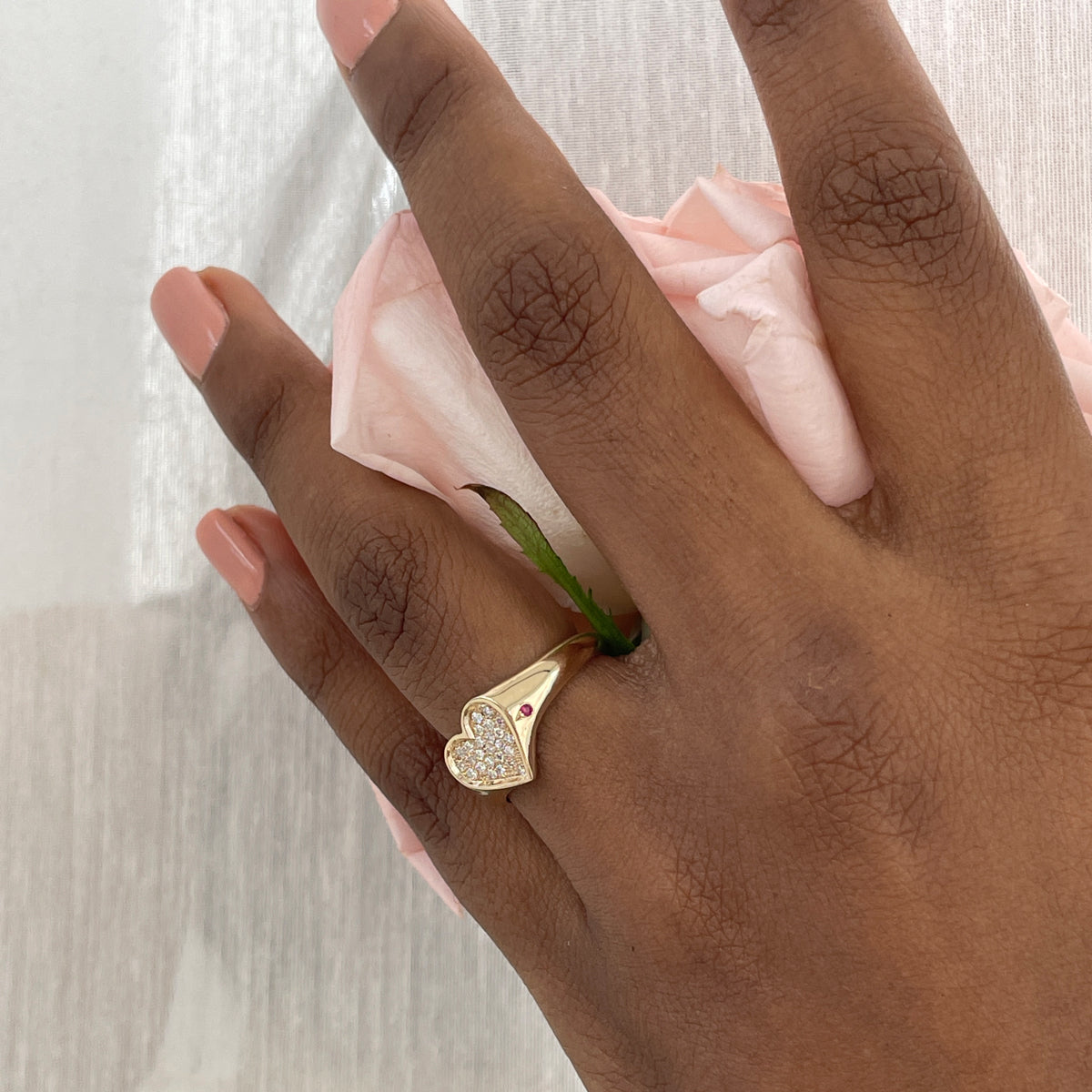 Pavé Diamond Bleeding Heart Ring - 9K Solid Gold