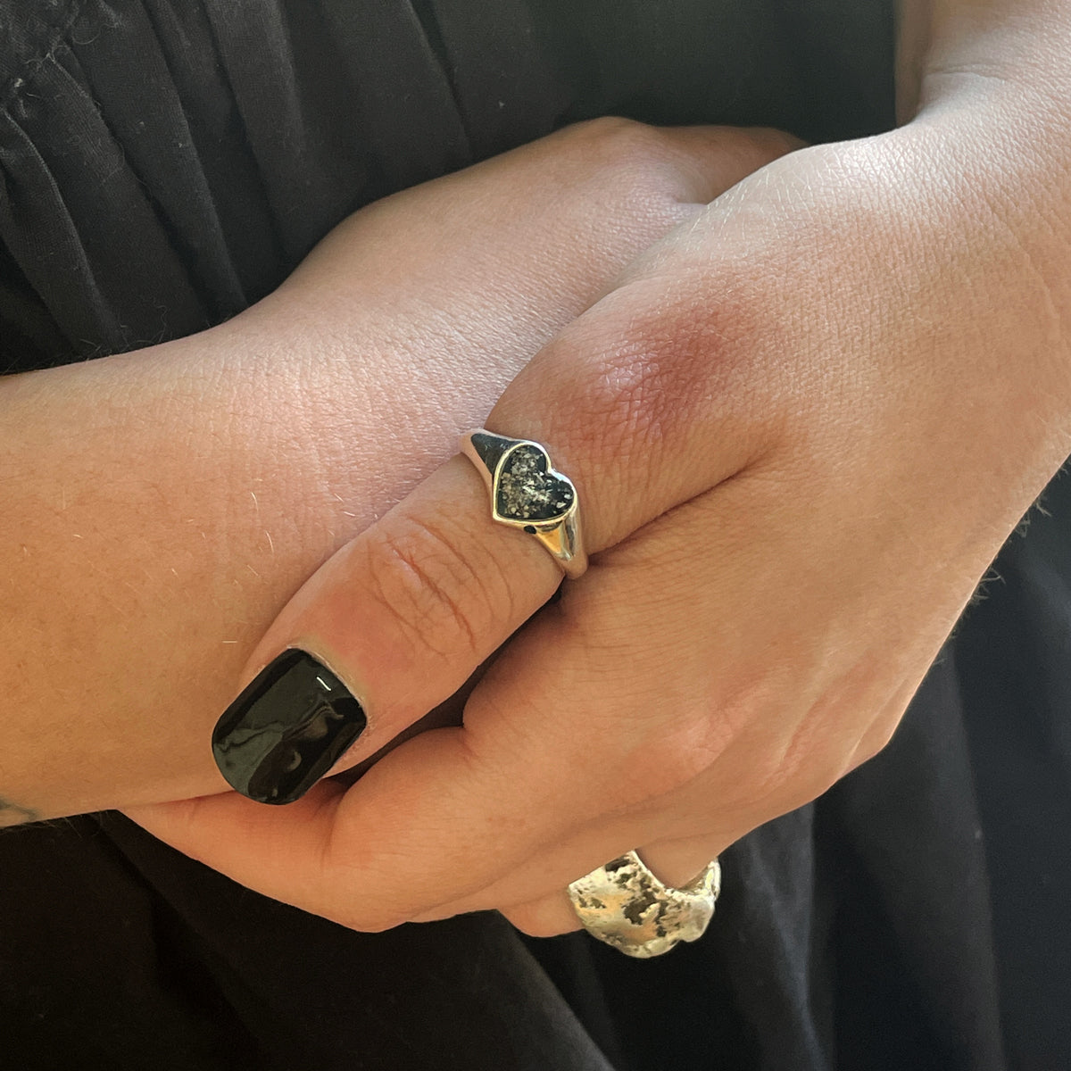 Pandora ashes deals ring
