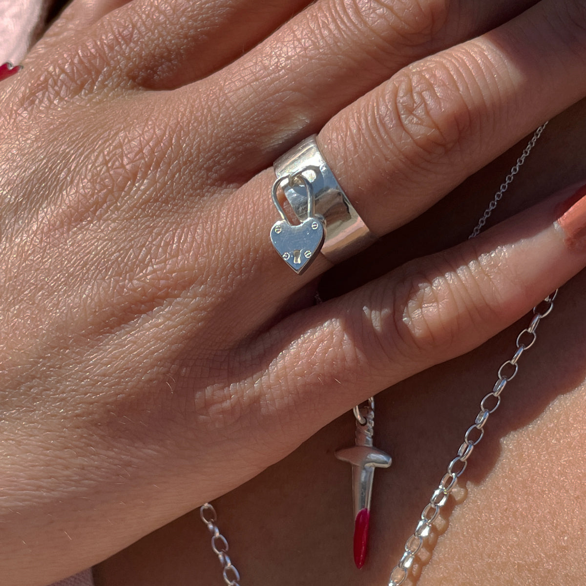 Always in outlet my heart ring