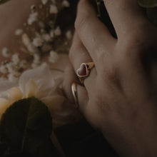 Bleeding Heart Ring Solid Gold - Serpent & the Swan