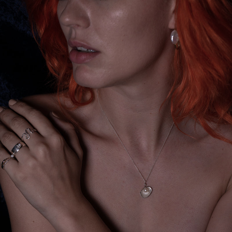 Shell & Freshwater Pearl Necklace