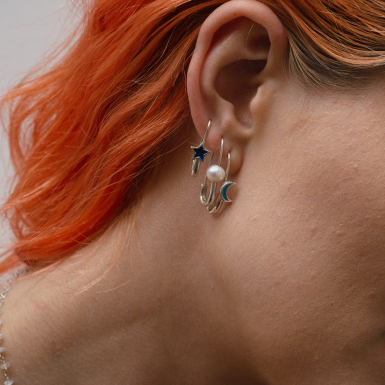 Classic Pearl Safety Pin Earring Silver - Serpent & the Swan