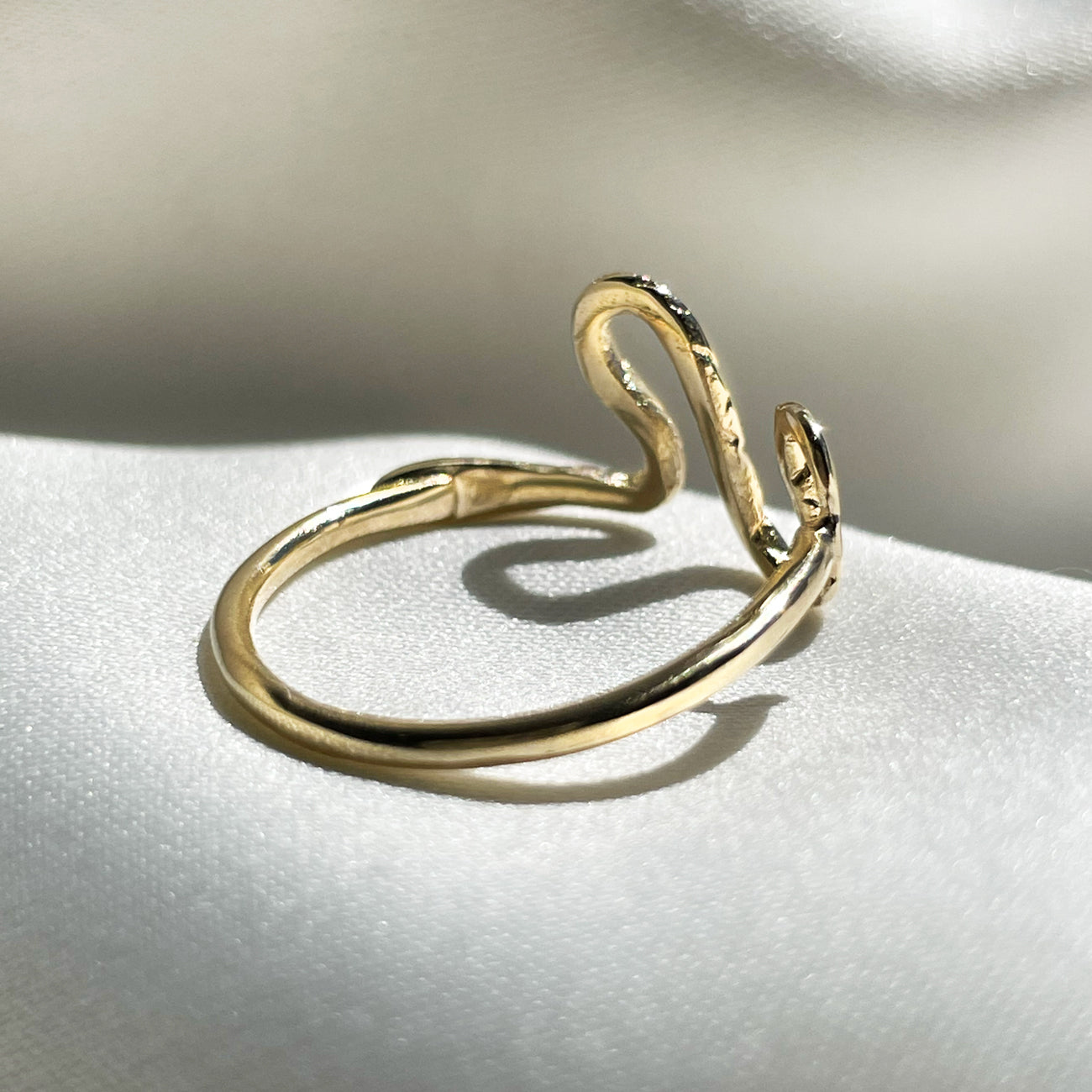 Snake gold ring outlet design