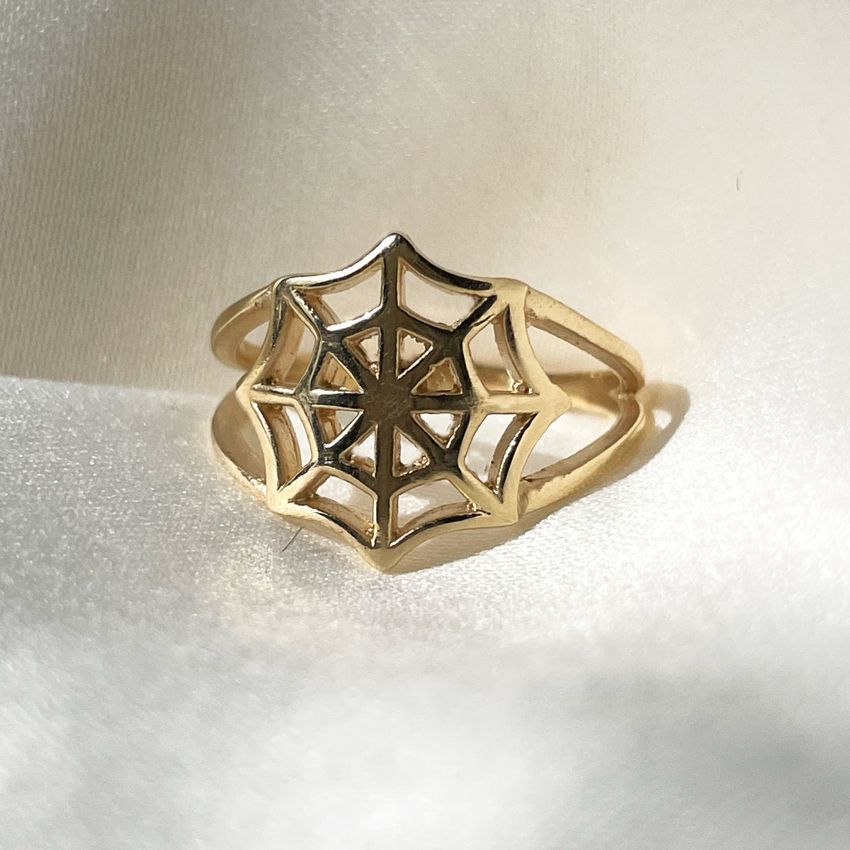 SpiderWeb Ring - Solid 9K Gold